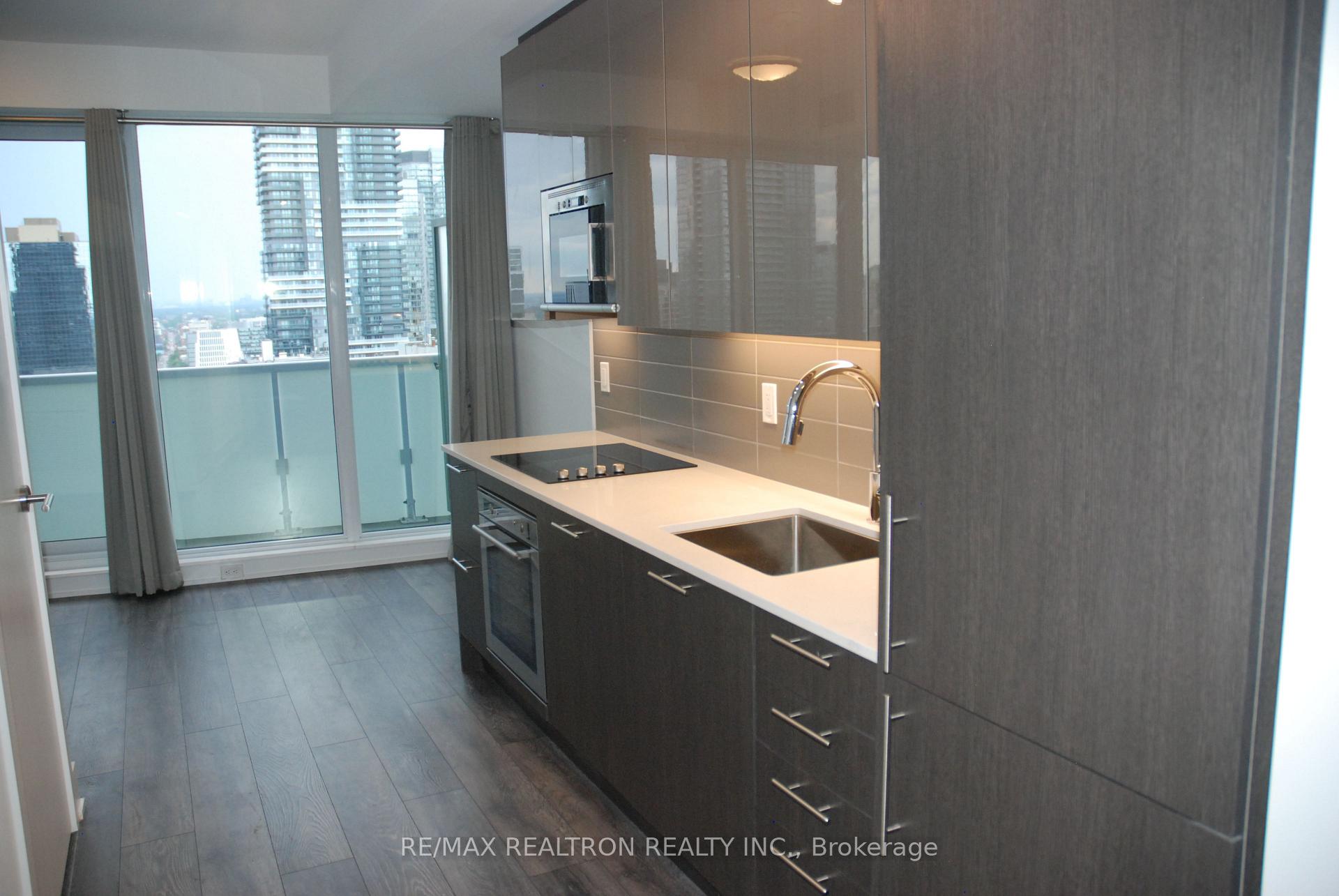Photo 6 of Unit 2903, 403 Church Street, Toronto, Church-Yonge Corridor — HOMEH