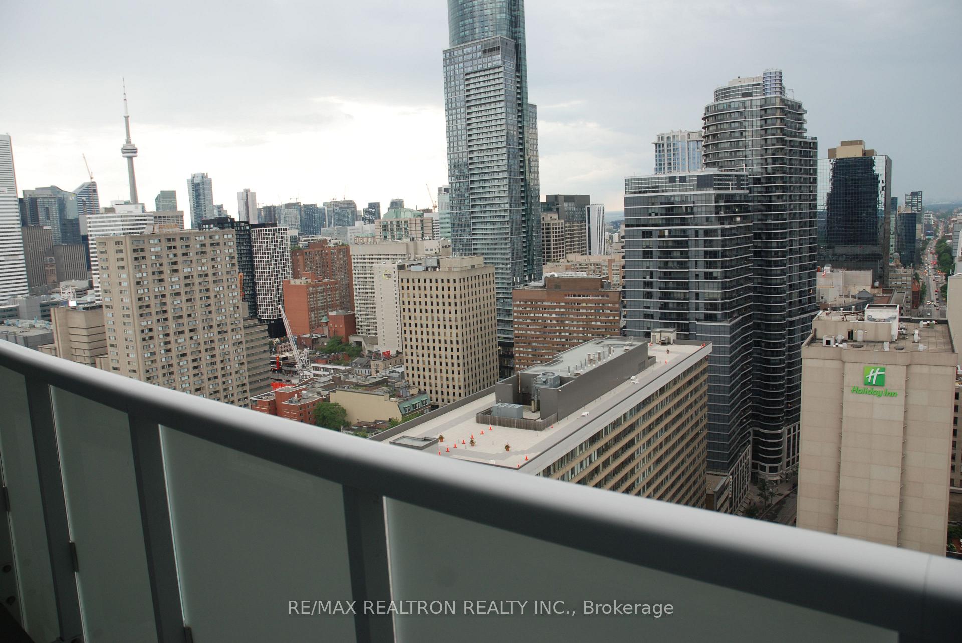 Photo 10 of Unit 2903, 403 Church Street, Toronto, Church-Yonge Corridor — HOMEH