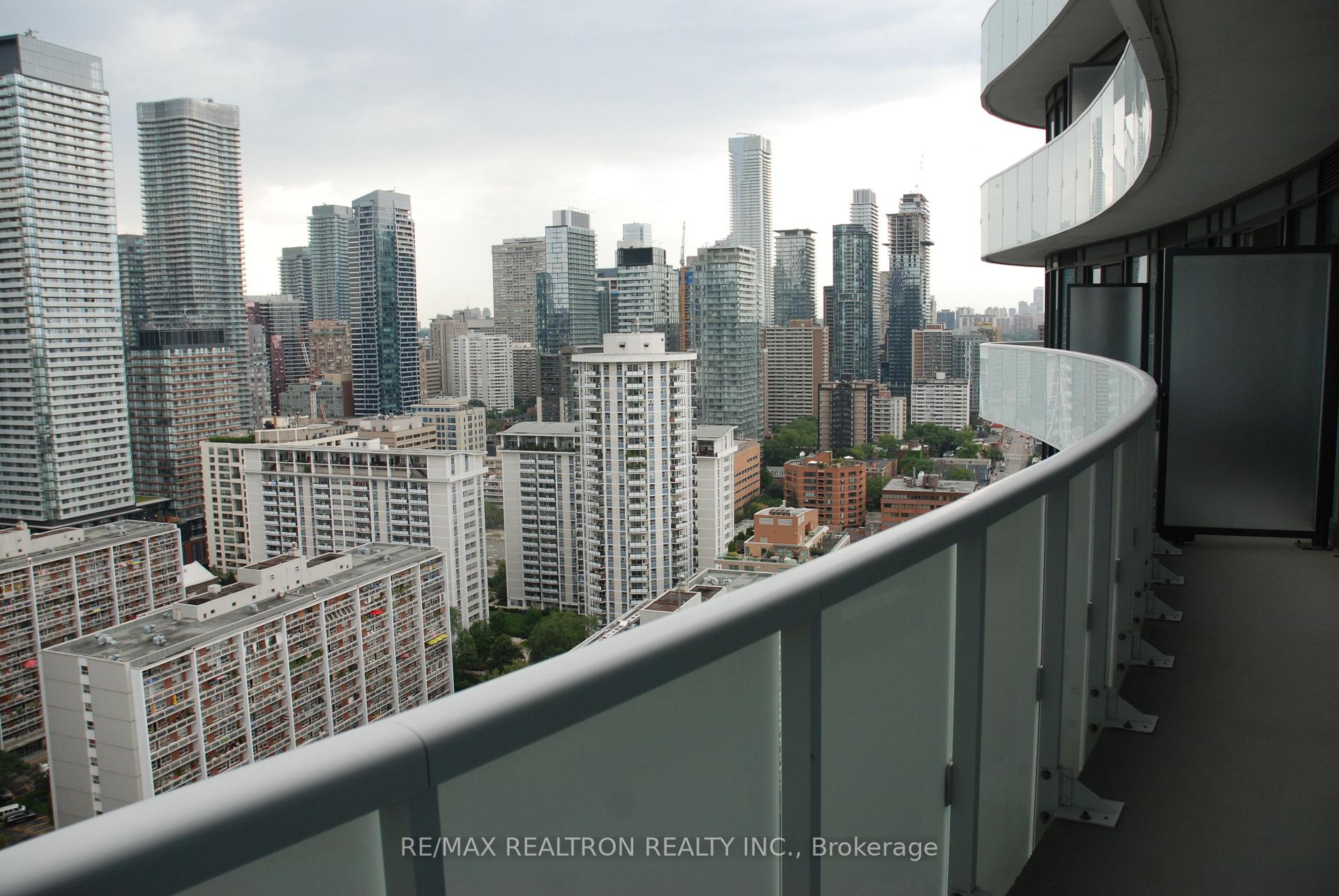 Photo 11 of Unit 2903, 403 Church Street, Toronto, Church-Yonge Corridor — HOMEH