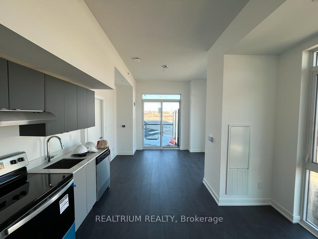 Photo 7 of Unit B109, 3200 Dakota Common, Burlington, Alton — HOMEH
