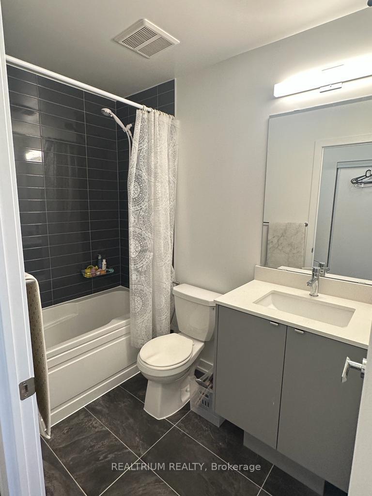 Photo 11 of Unit B109, 3200 Dakota Common, Burlington, Alton — HOMEH
