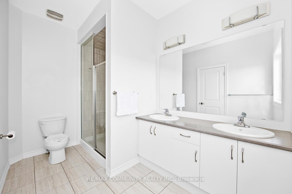 Photo 19 of 10243 Huntington Road, Vaughan, Kleinburg — HOMEH