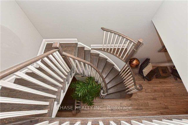 Photo 4 of 3811 Tacc Drive, Mississauga, Churchill Meadows — HOMEH
