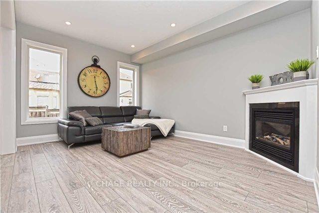 Photo 11 of 3811 Tacc Drive, Mississauga, Churchill Meadows — HOMEH