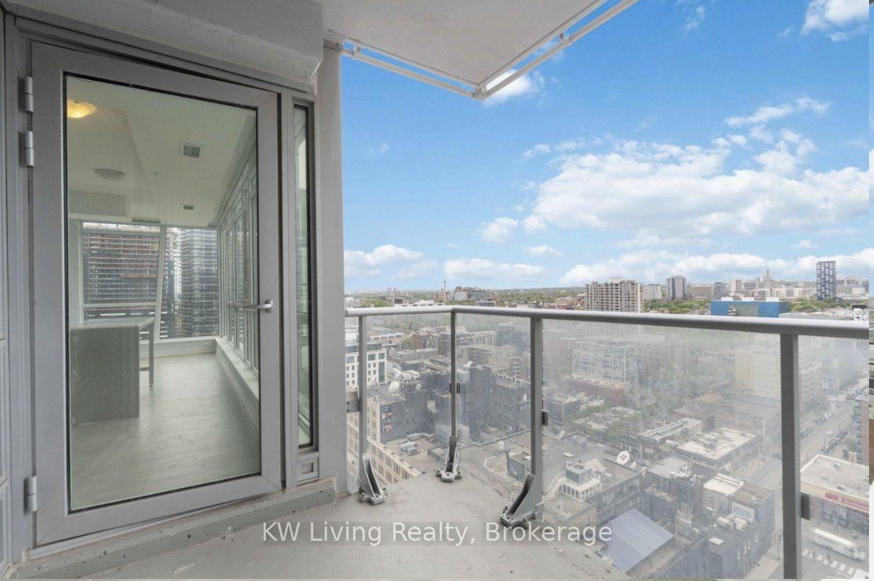Photo 10 of Unit 2209, 30 Nelson Street, Toronto, Waterfront Communities — HOMEH