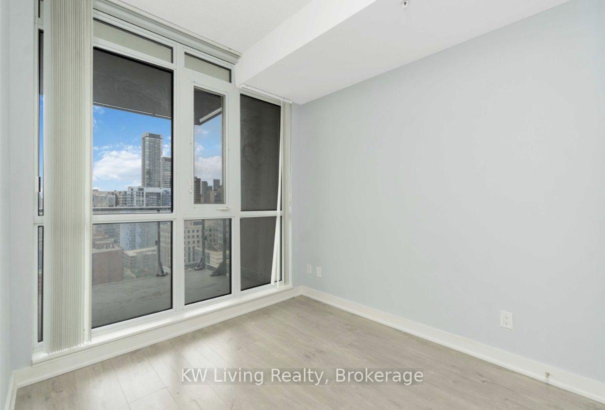 Photo 12 of Unit 2209, 30 Nelson Street, Toronto, Waterfront Communities — HOMEH