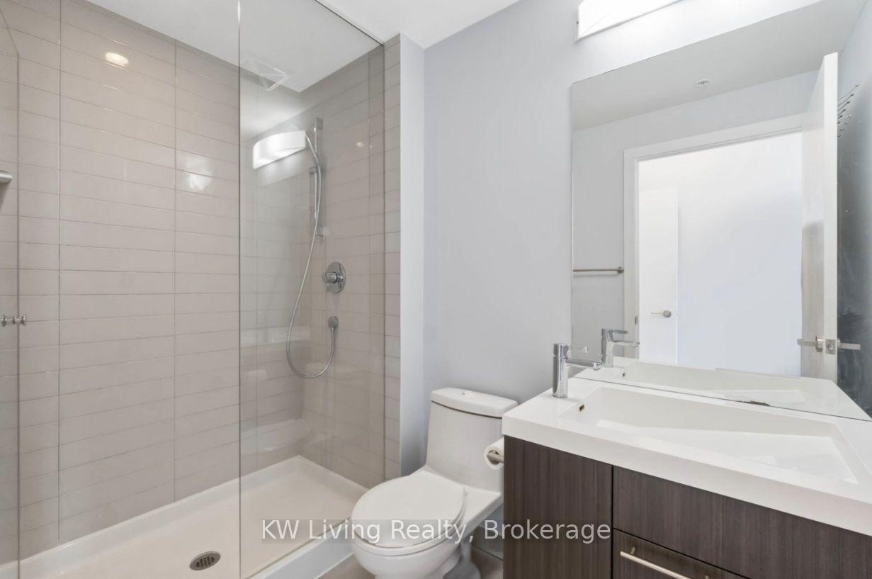 Photo 15 of Unit 2209, 30 Nelson Street, Toronto, Waterfront Communities — HOMEH