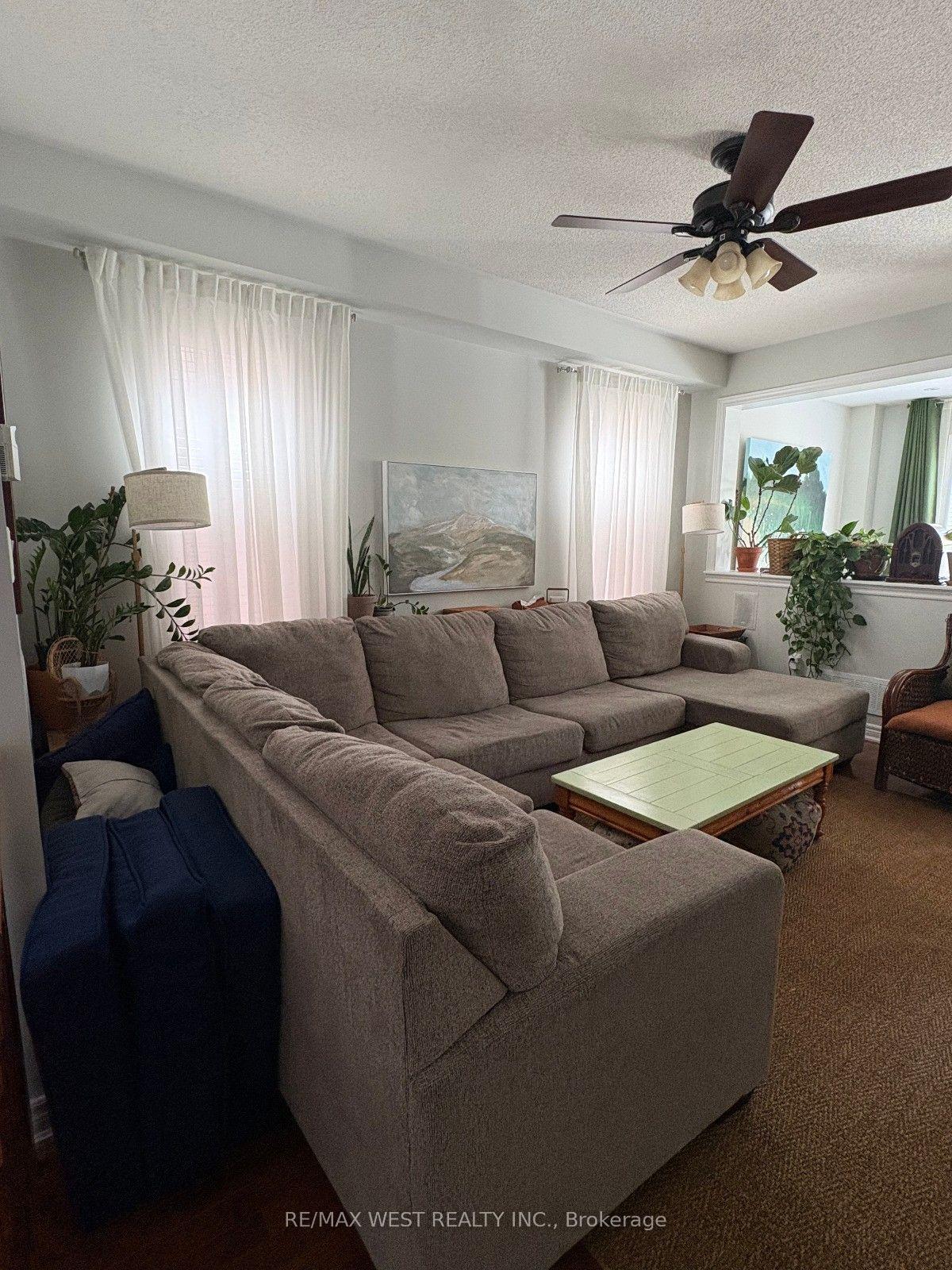Photo 3 of 8 Callalily Road, Brampton, Northwest Sandalwood Parkway — HOMEH