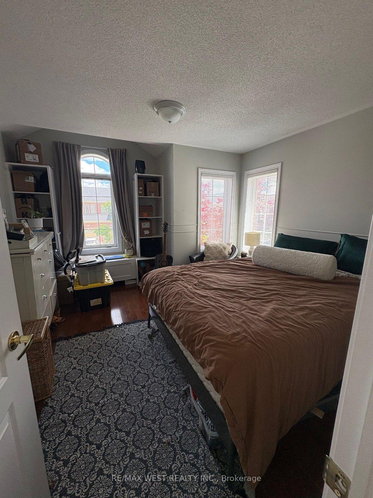 Photo 9 of 8 Callalily Road, Brampton, Northwest Sandalwood Parkway — HOMEH