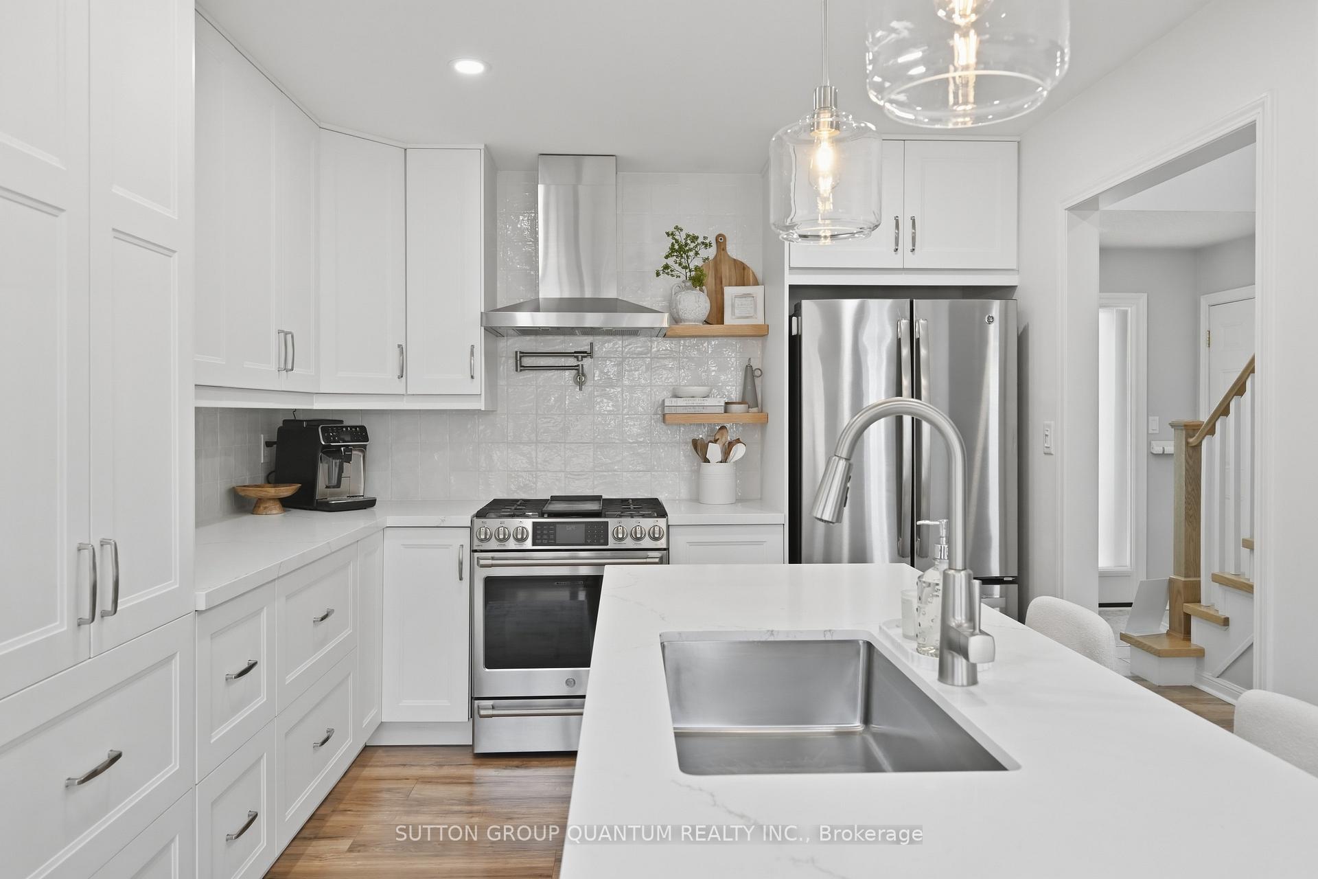 Photo 6 of 2245 Kenneth Crescent, Burlington, Orchard — HOMEH