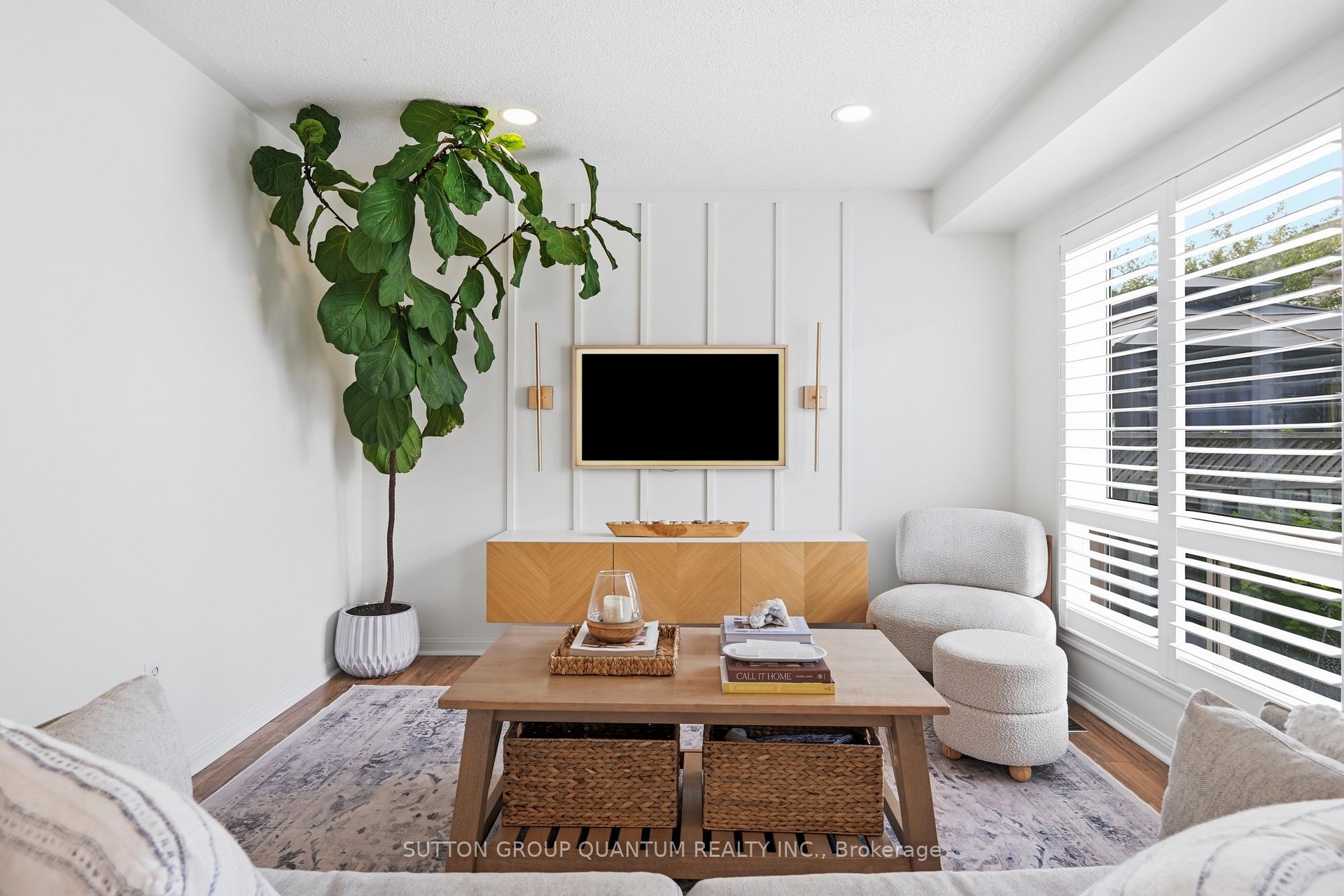 Photo 10 of 2245 Kenneth Crescent, Burlington, Orchard — HOMEH
