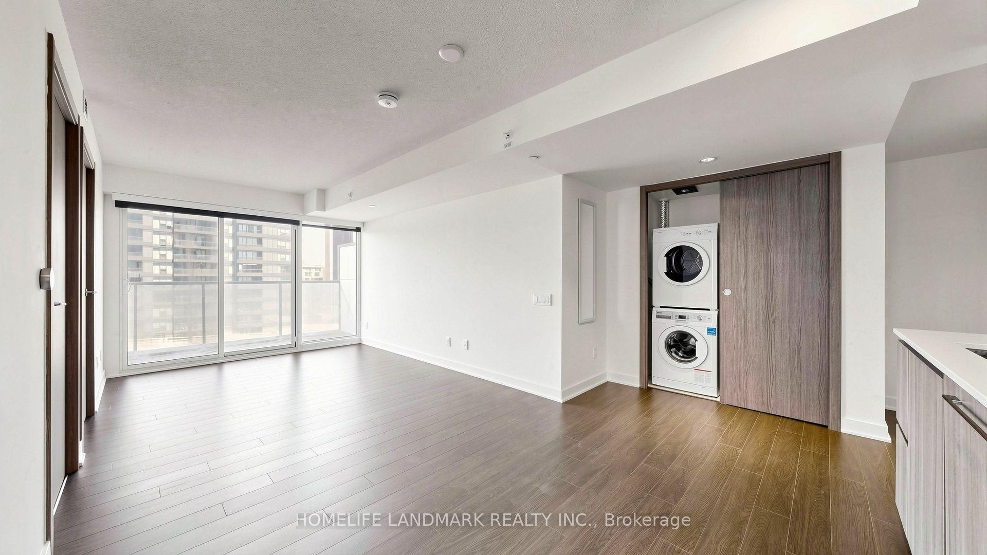 Photo 8 of Unit 806, 17 Bathurst Street, Toronto, Waterfront Communities — HOMEH