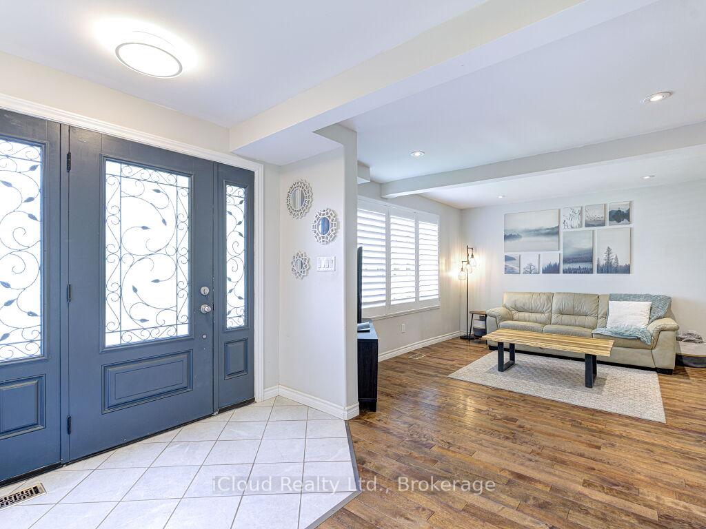 Photo 5 of 3 Nicol Street, Hamilton, Greensville — HOMEH