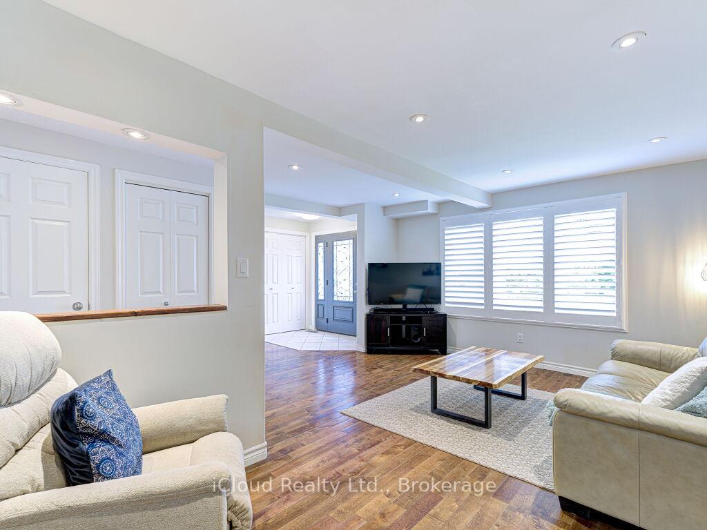 Photo 7 of 3 Nicol Street, Hamilton, Greensville — HOMEH