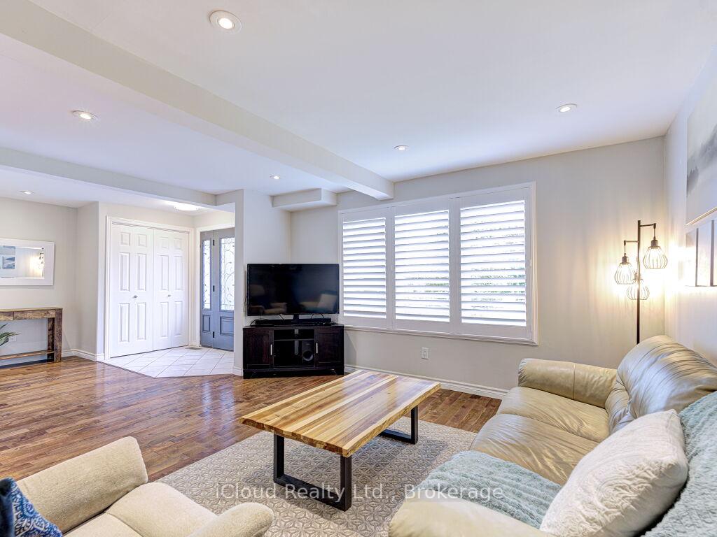 Photo 8 of 3 Nicol Street, Hamilton, Greensville — HOMEH