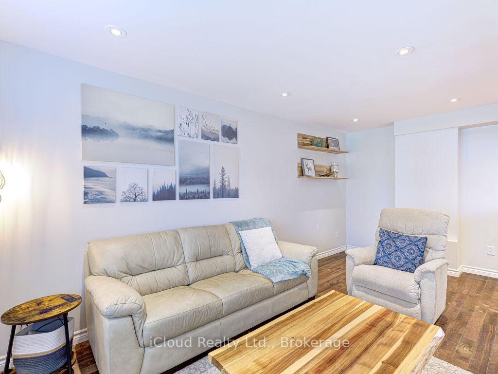 Photo 10 of 3 Nicol Street, Hamilton, Greensville — HOMEH