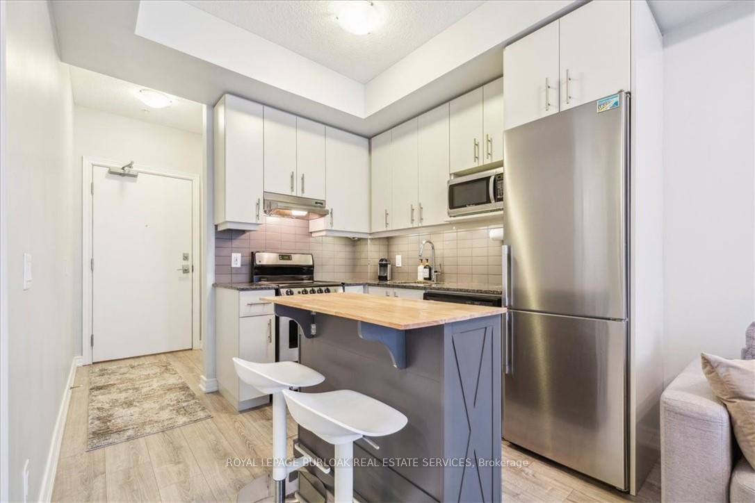 Photo 9 of Unit 215, 10 Esplanade Lane, Grimsby, Grimsby Beach — HOMEH