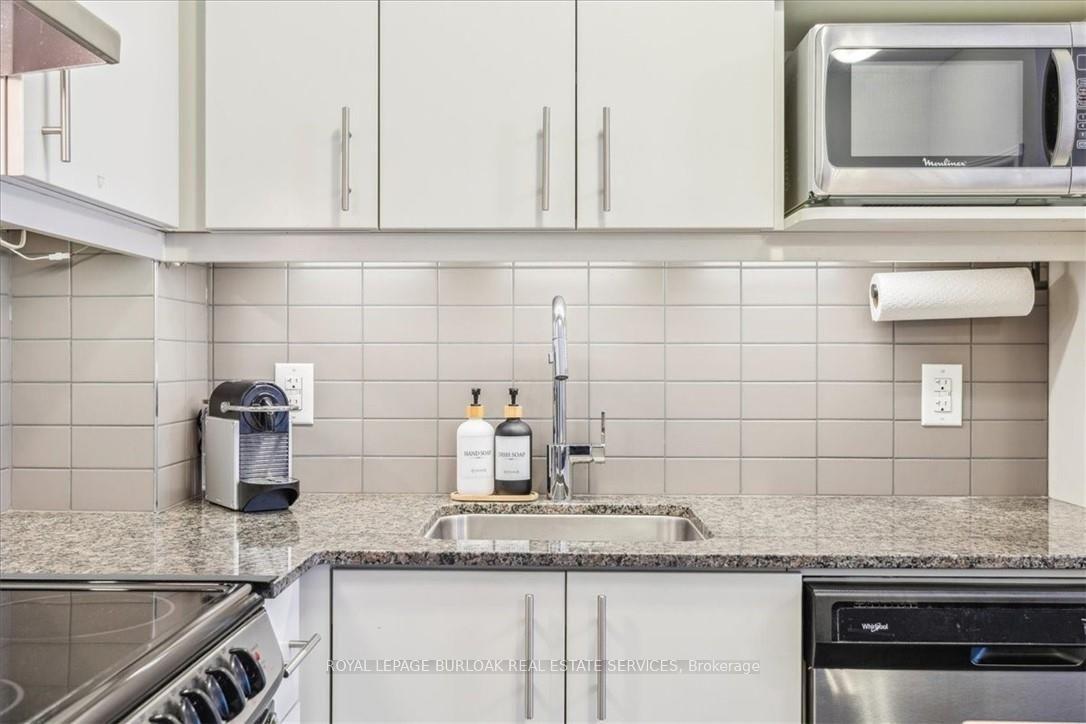 Photo 14 of Unit 215, 10 Esplanade Lane, Grimsby, Grimsby Beach — HOMEH
