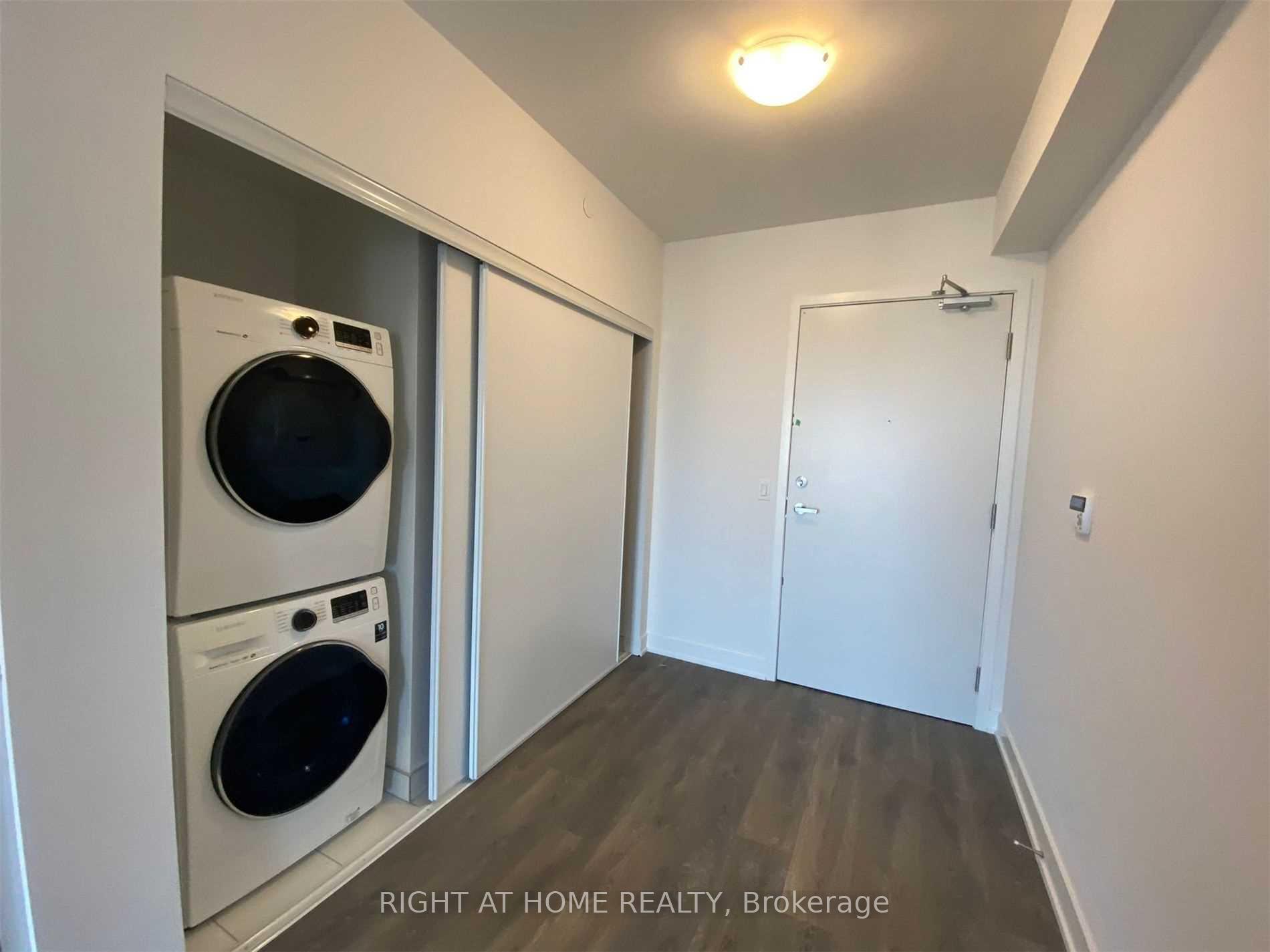 Photo 7 of Unit 3101, 99 Broadway Avenue, Toronto, Mount Pleasant West — HOMEH
