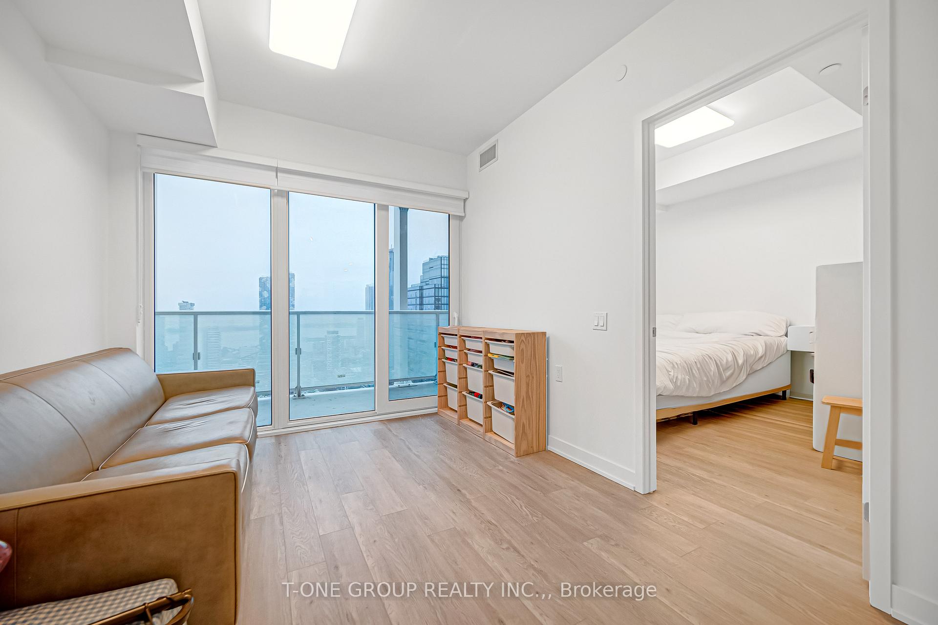 Photo 10 of Unit 4707, 88 Queen Street E, Toronto, Church-Yonge Corridor — HOMEH