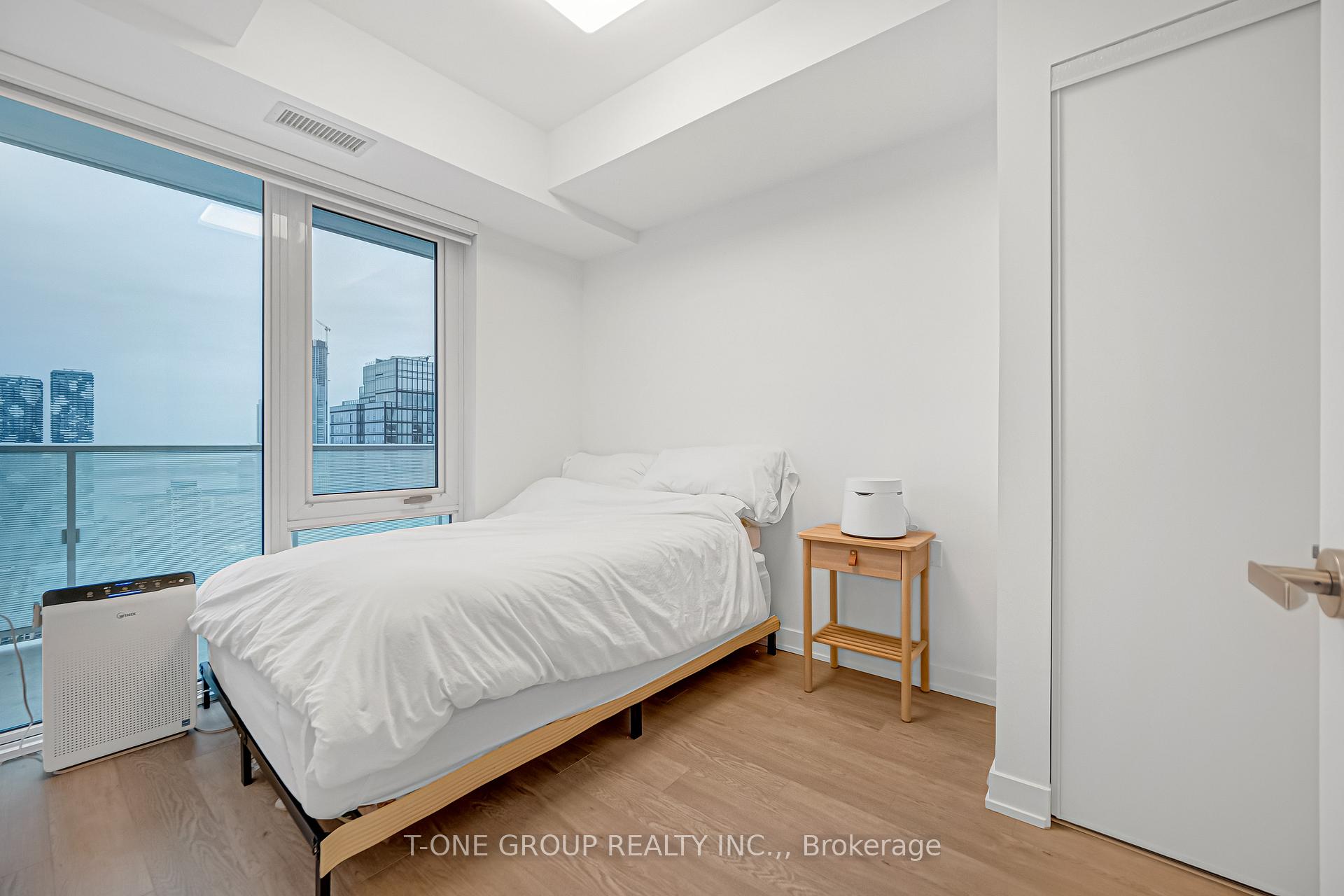 Photo 11 of Unit 4707, 88 Queen Street E, Toronto, Church-Yonge Corridor — HOMEH