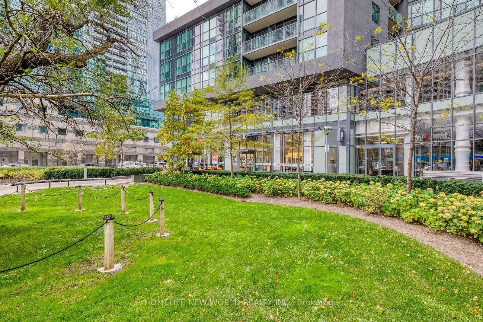 Photo 4 of Unit 1902, 5168 Yonge Street, North York, Willowdale West — HOMEH