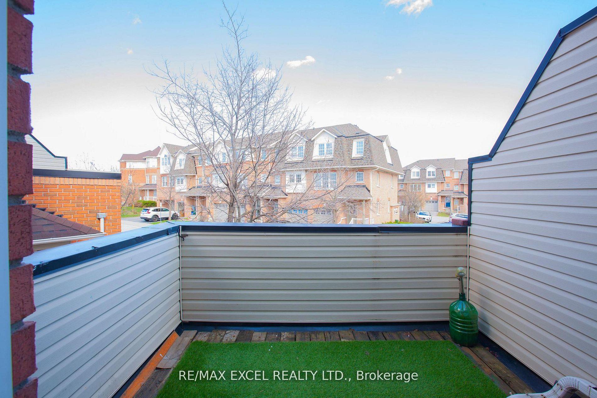 Photo 17 of 14 Woltner Way, Markham, Village Green-South Unionville — HOMEH