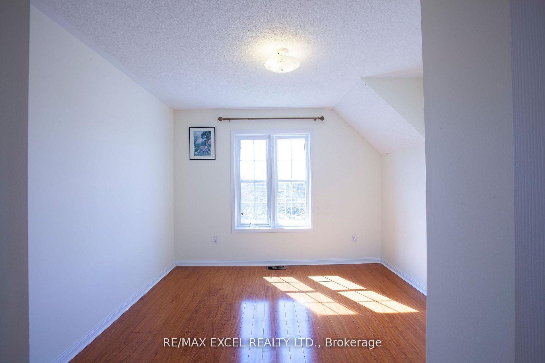 Photo 25 of 14 Woltner Way, Markham, Village Green-South Unionville — HOMEH