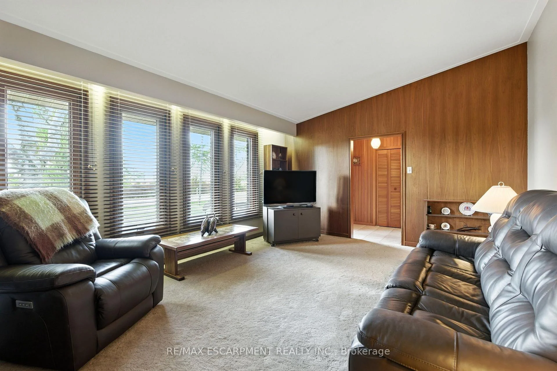 Photo 18 of 515 Trinity Church Road, Hamilton, Rural Glanbrook — HOMEH