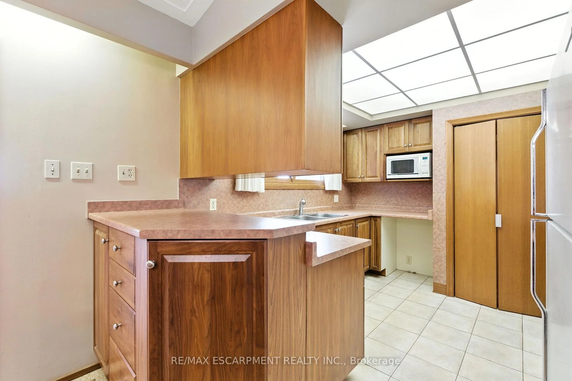 Photo 28 of 515 Trinity Church Road, Hamilton, Rural Glanbrook — HOMEH