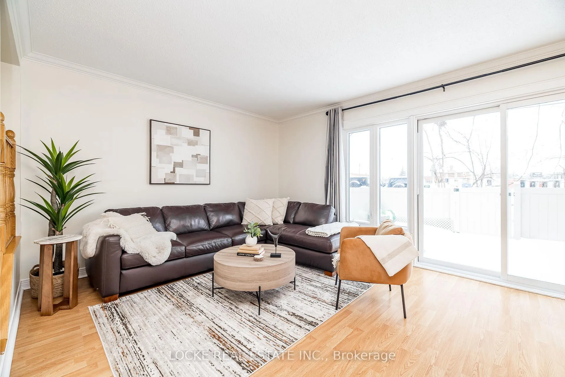 Photo 5 of Unit 22, 550 Straby Avenue, Ottawa, Overbrook/Castle Heights — HOMEH