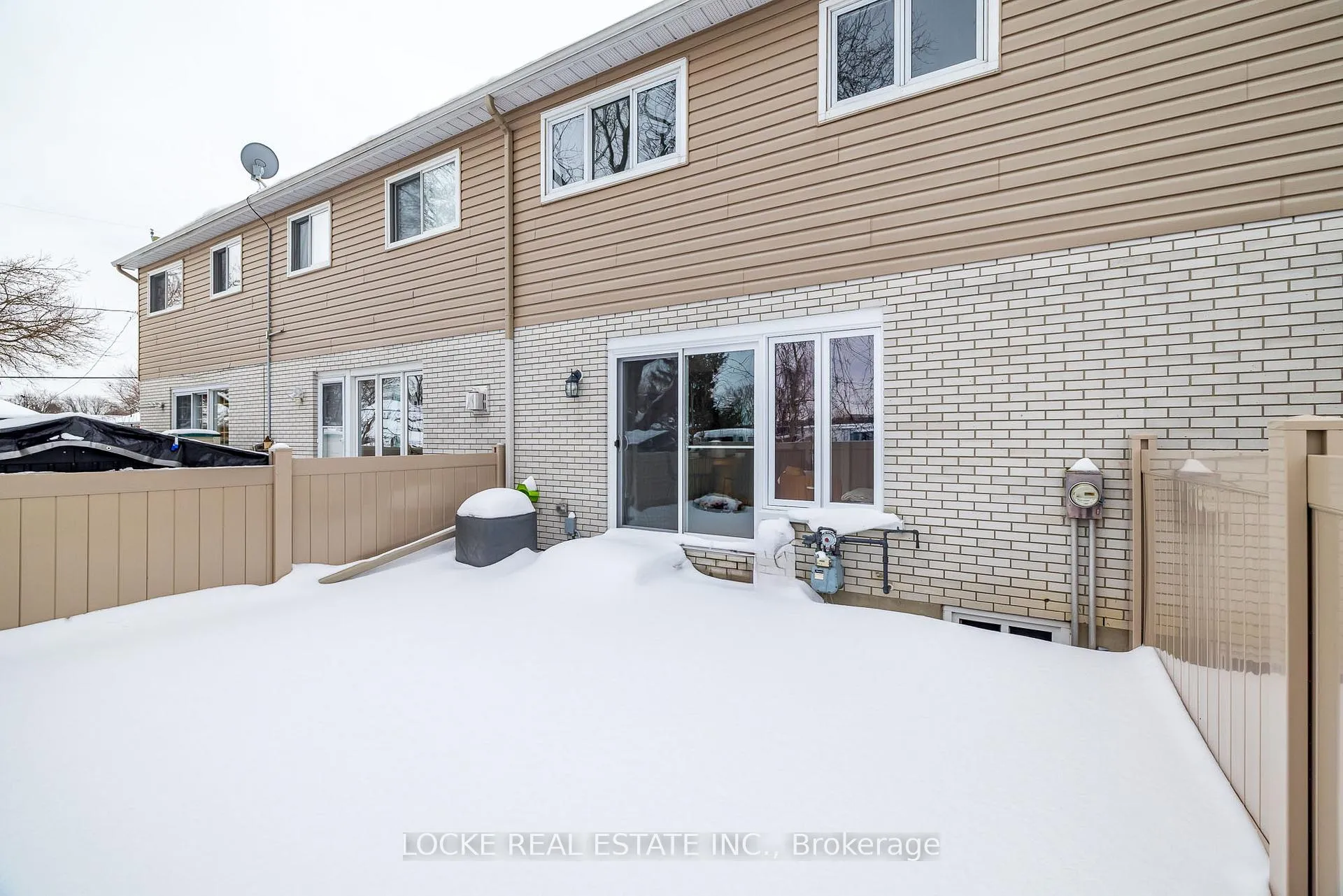 Photo 39 of Unit 22, 550 Straby Avenue, Ottawa, Overbrook/Castle Heights — HOMEH