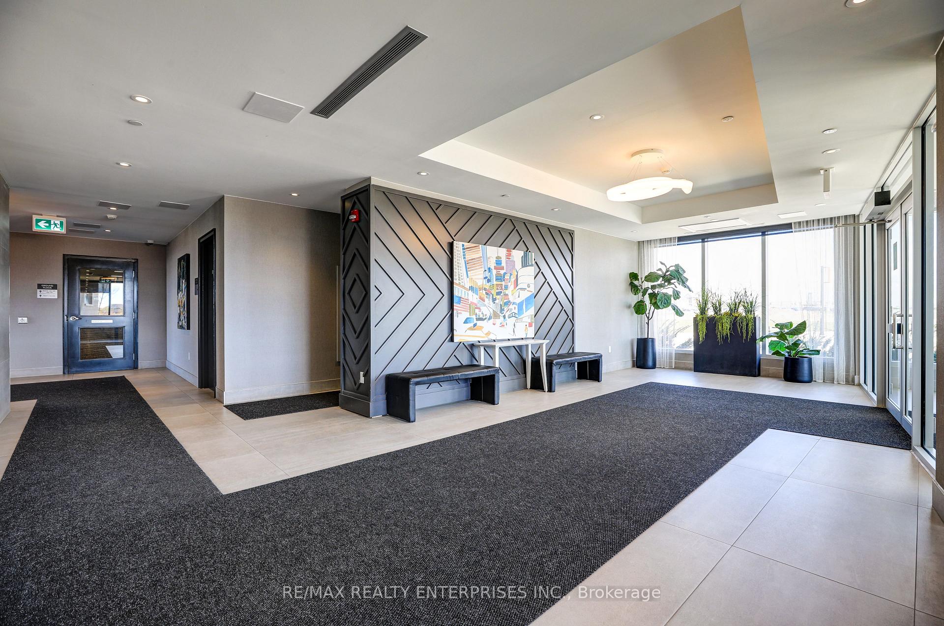 Photo 3 of Unit 527, 200 Lagerfeld Drive, Brampton, Northwest Brampton — HOMEH