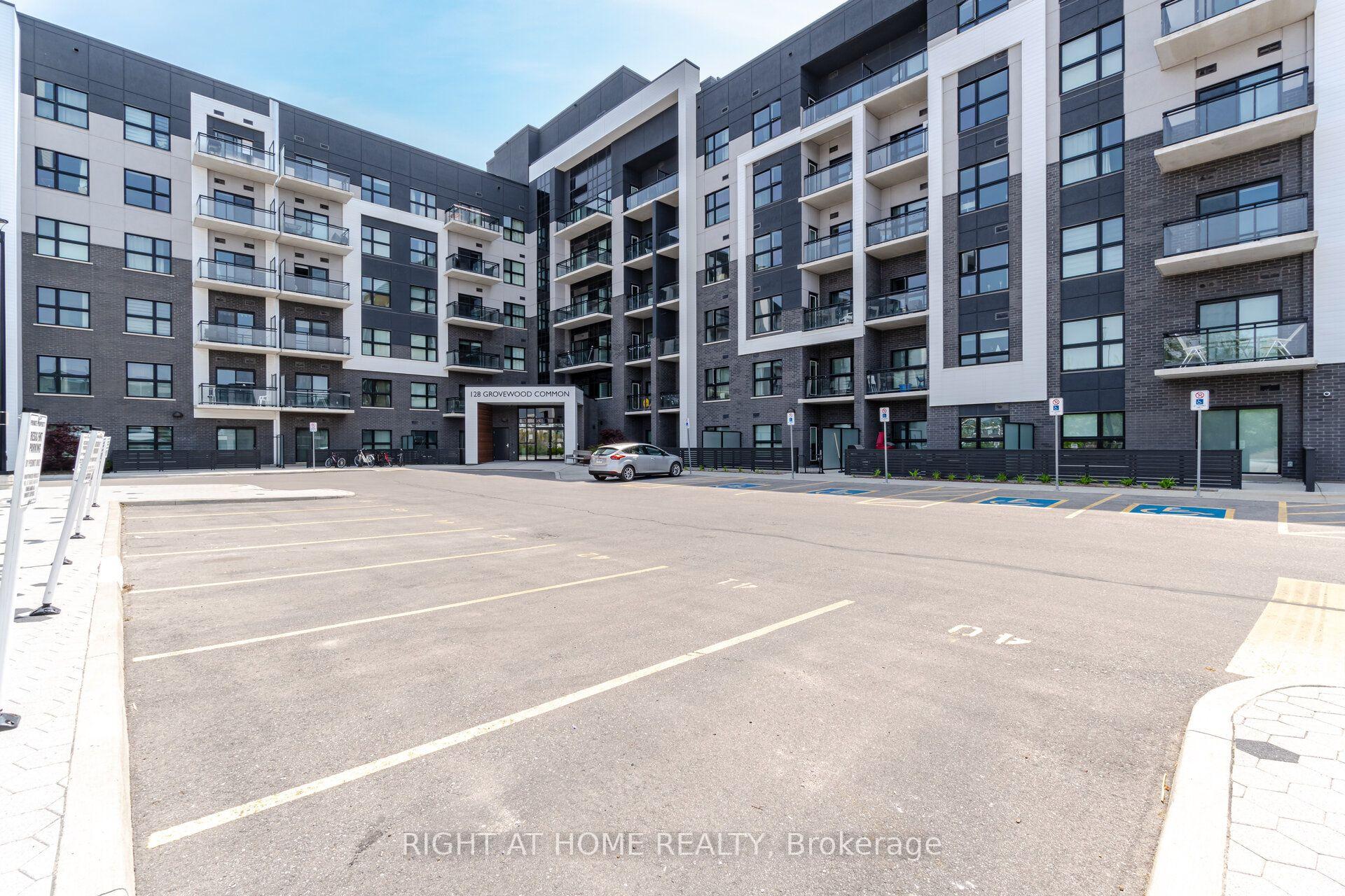 Front of Unit 119, 128 Grovewood Common