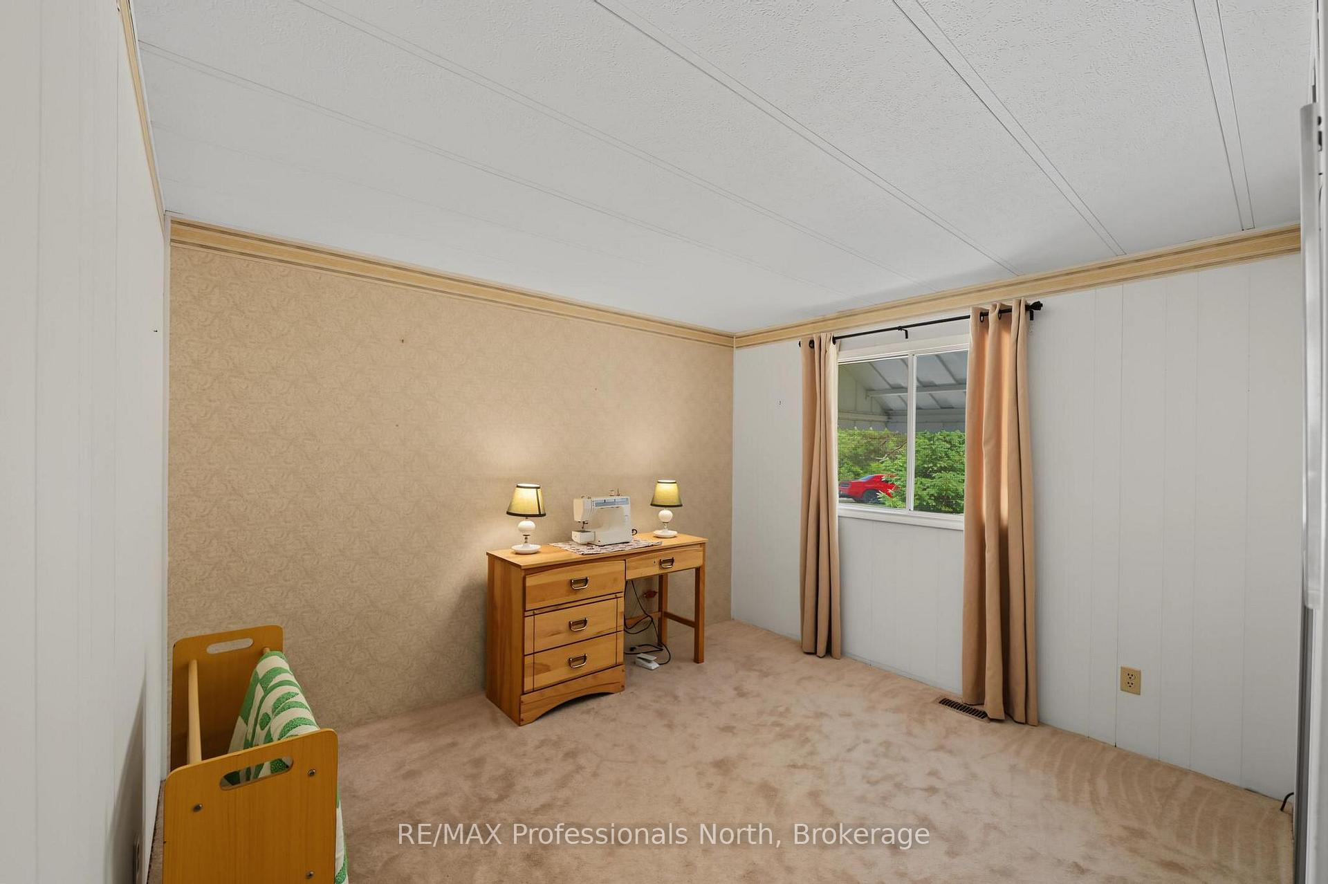 Photo 24 of 1084 Seventh Lane, Minden Hills, Lutterworth — HOMEH