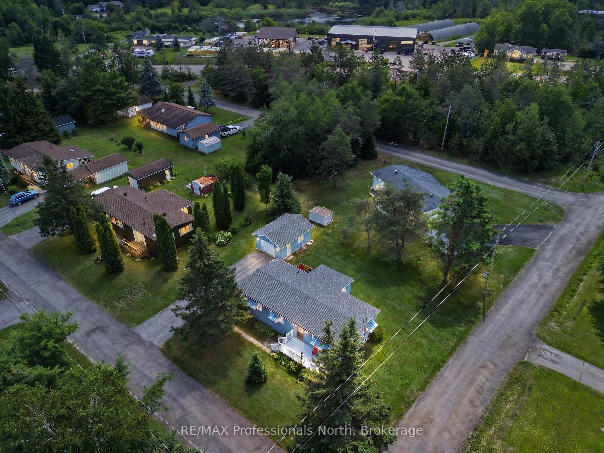 Photo 39 of 1084 Seventh Lane, Minden Hills, Lutterworth — HOMEH