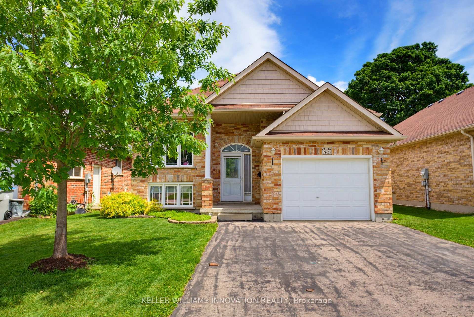 Photo 3 of 765 Reid Crescent, North Perth, Listowel — HOMEH
