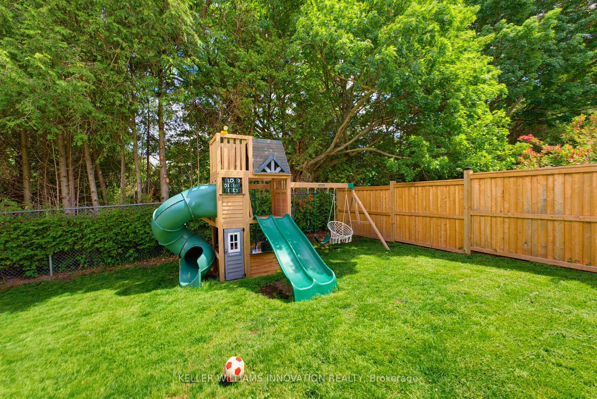 Photo 30 of 765 Reid Crescent, North Perth, Listowel — HOMEH