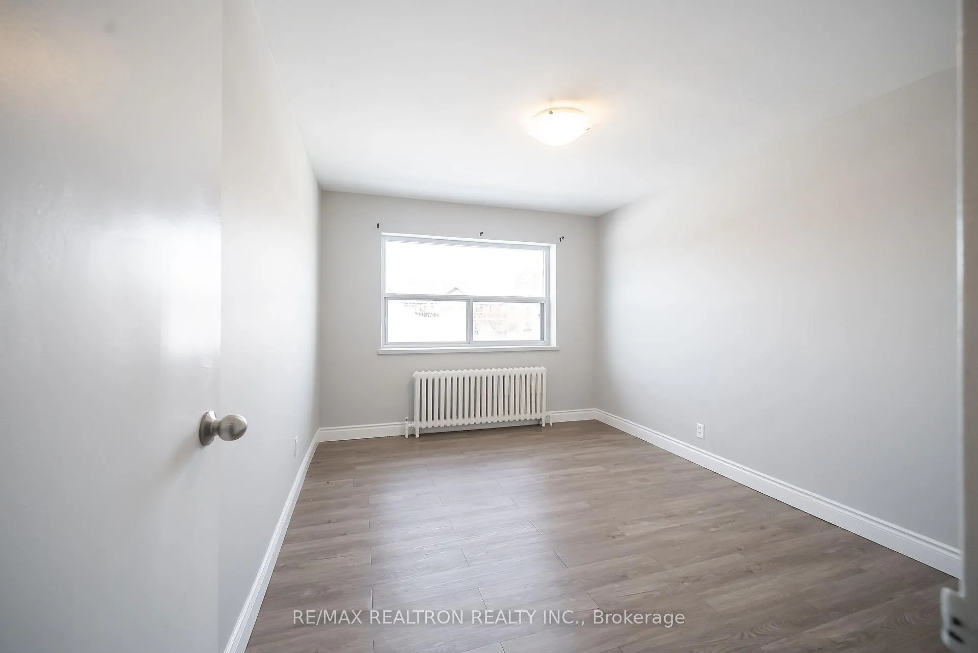 Photo 4 of Unit 45, 2043 Prospect Street, Burlington, Brant — HOMEH