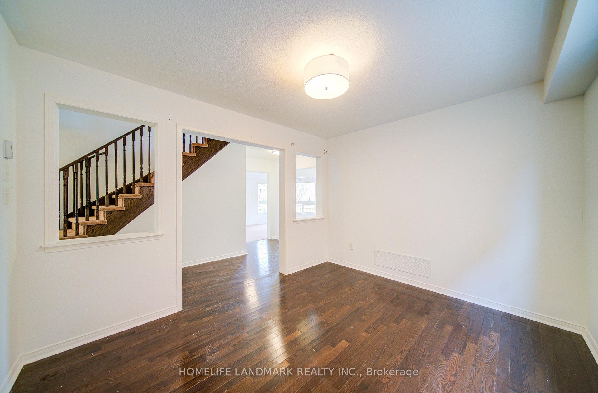 Photo 5 of 1842 Esterbrook Drive, Oshawa, Taunton — HOMEH