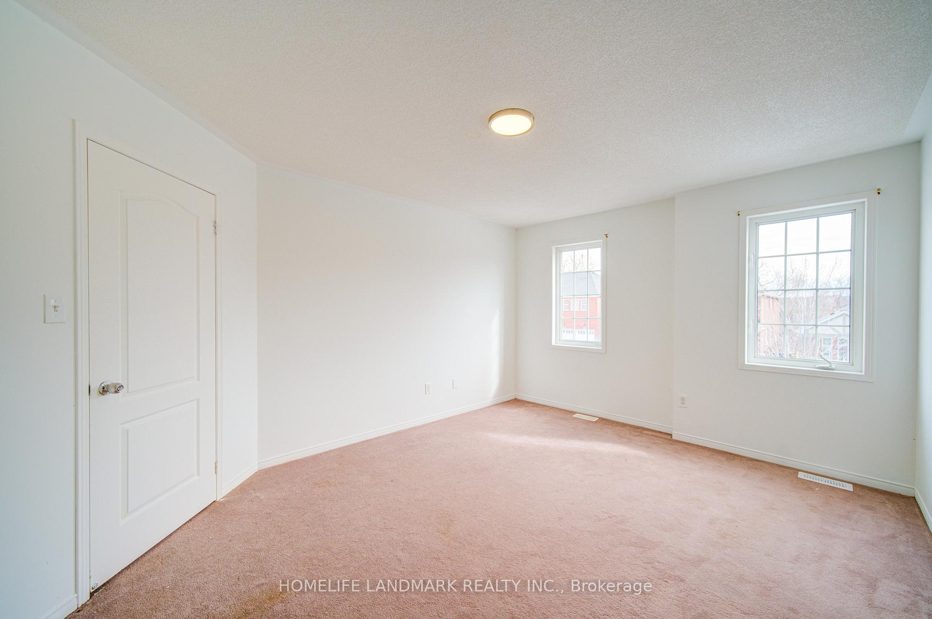 Photo 12 of 1842 Esterbrook Drive, Oshawa, Taunton — HOMEH