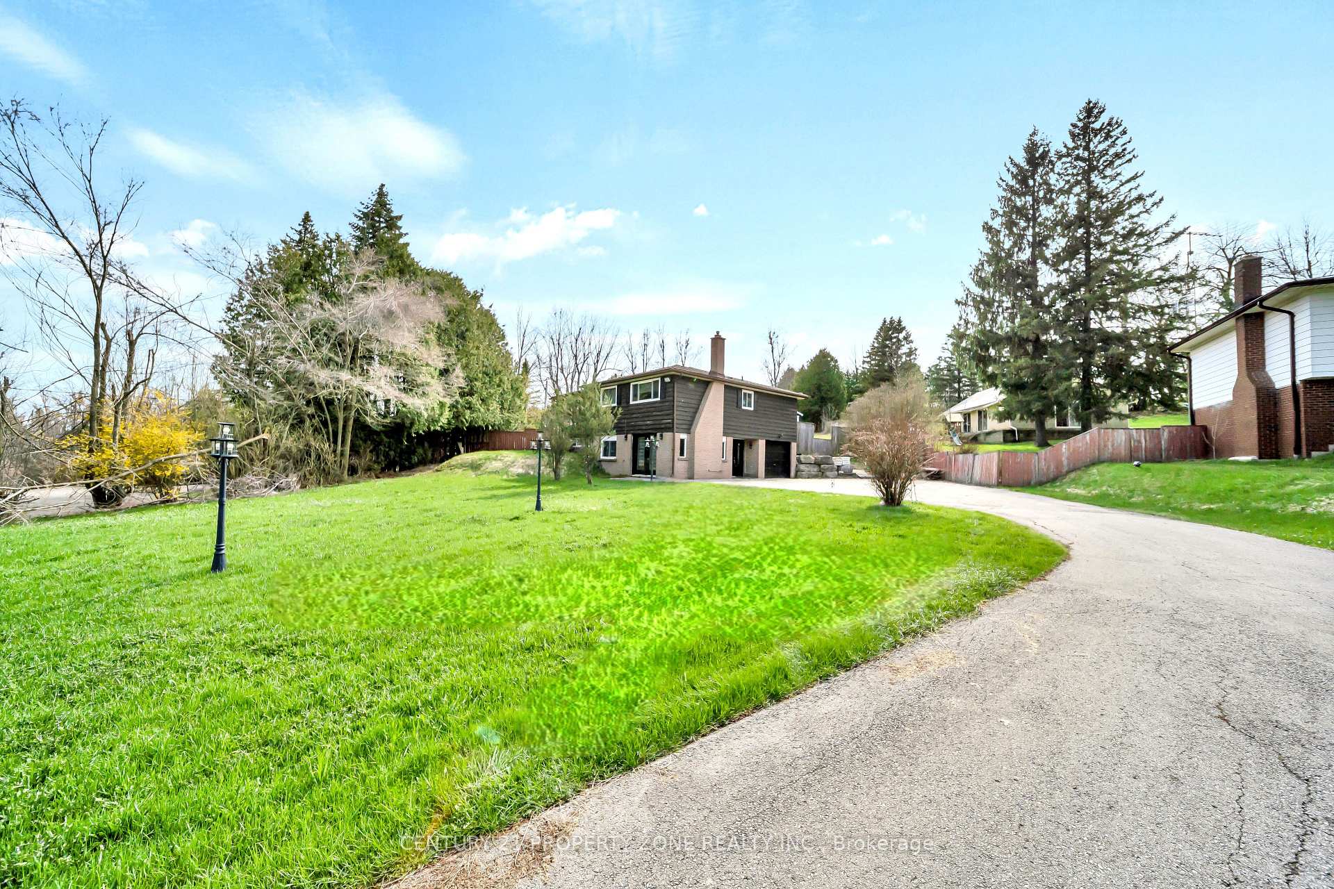 Photo 5 of 5172 Trafalgar Road, Erin, Rural Erin — HOMEH