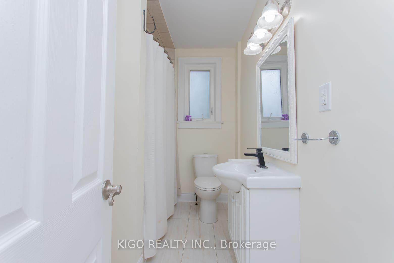 Photo 23 of 1328 Cawthra Road, Mississauga, Mineola — HOMEH