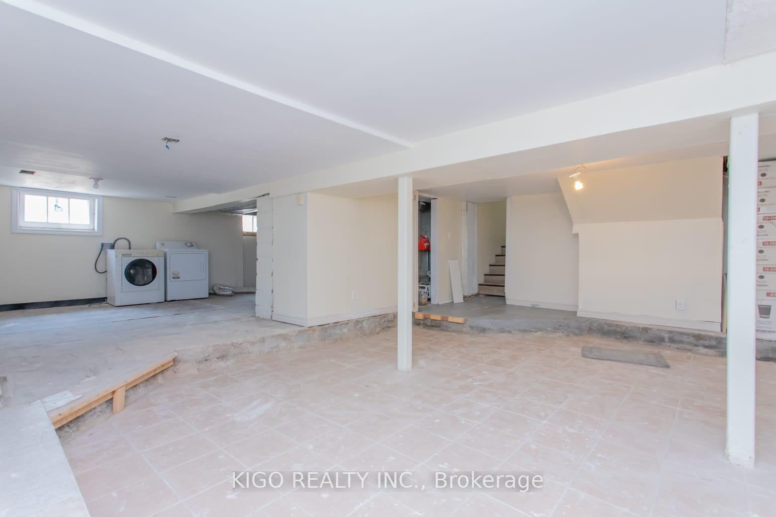 Photo 34 of 1328 Cawthra Road, Mississauga, Mineola — HOMEH
