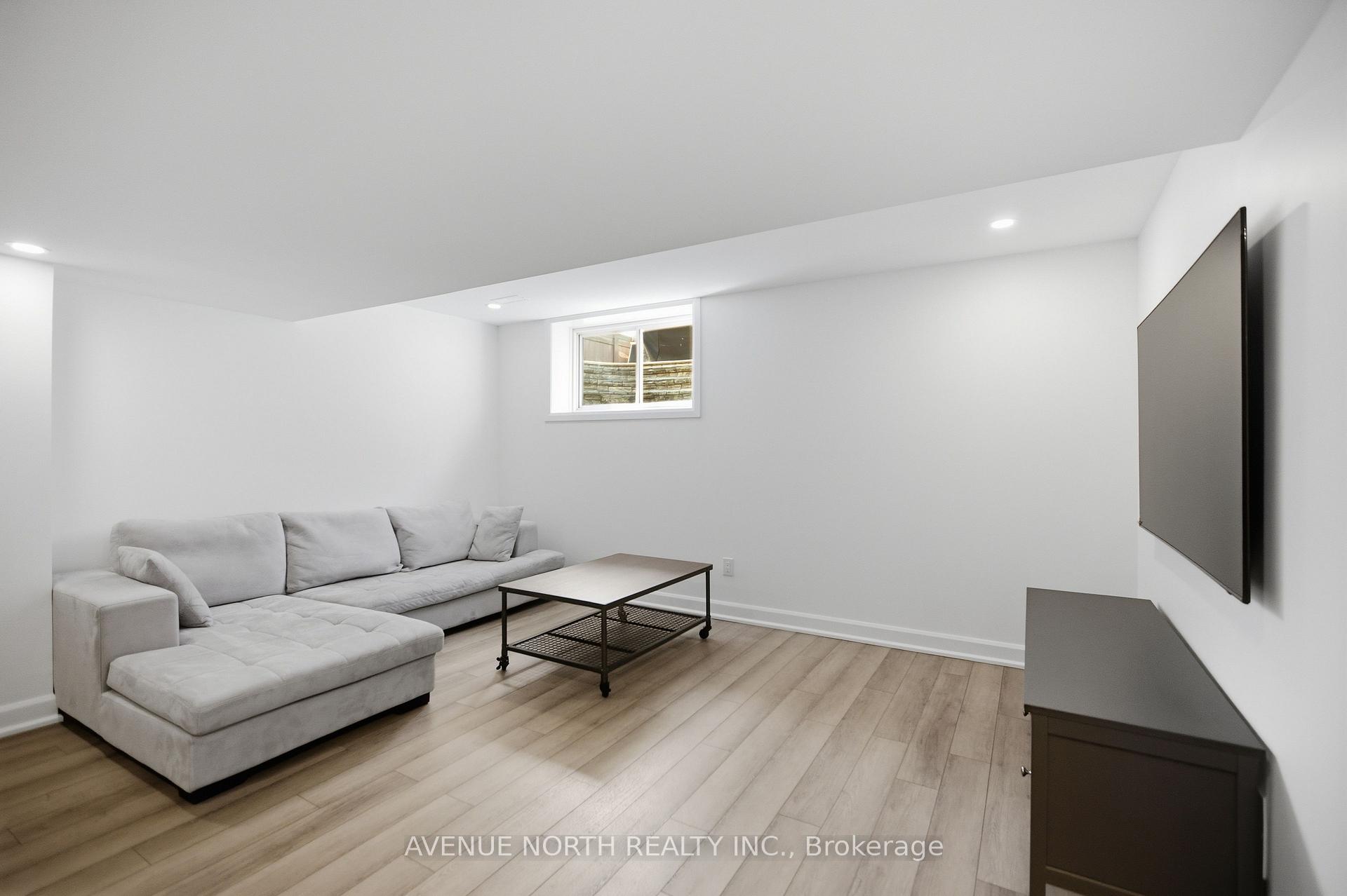 Photo 35 of 8 Ascari Road, Ottawa, Mahogany Community — HOMEH