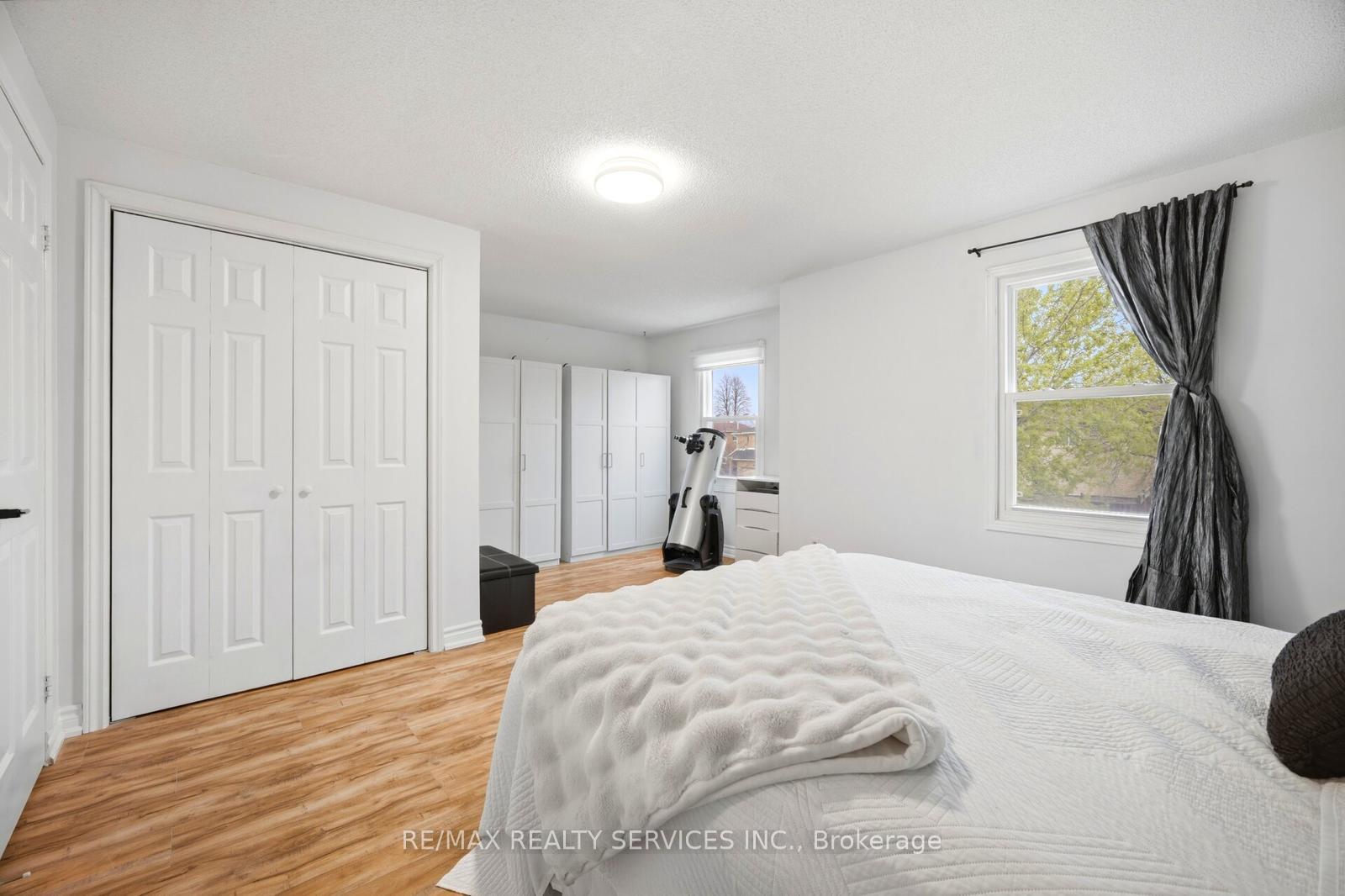 Photo 11 of 37 Solway Avenue, Brampton, Heart Lake East — HOMEH
