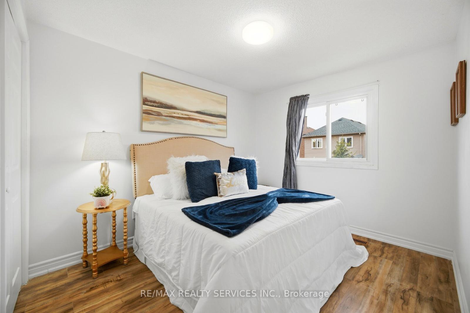 Photo 17 of 37 Solway Avenue, Brampton, Heart Lake East — HOMEH