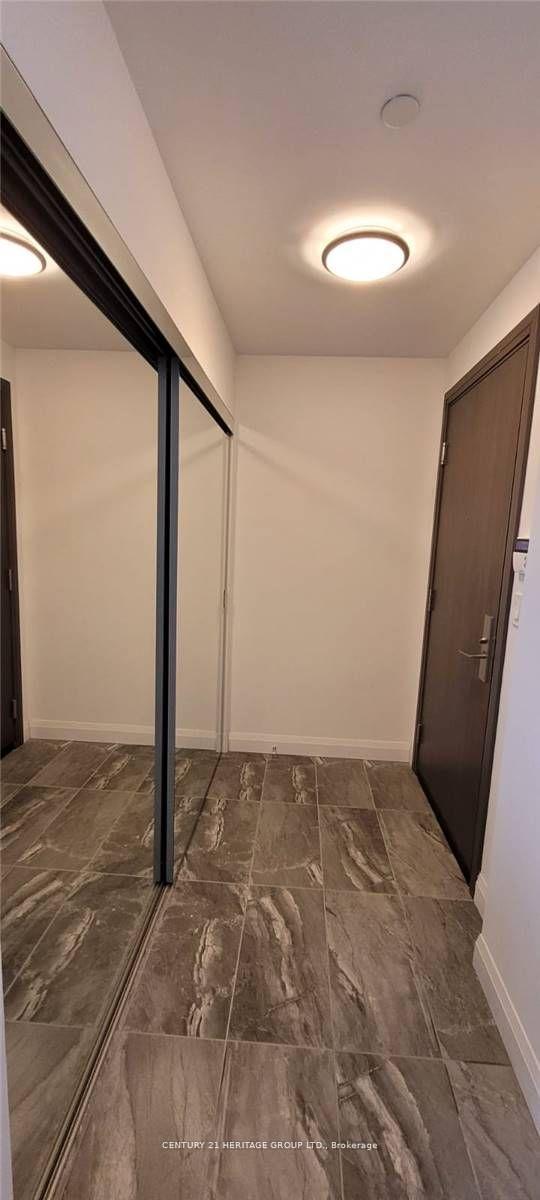 Photo 4 of Unit 2605, 15 Water Walk Drive, Markham, Unionville — HOMEH