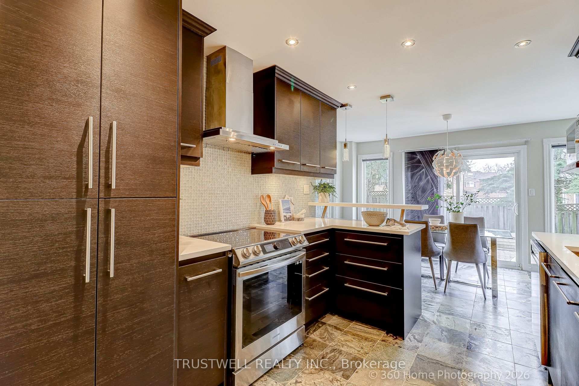Photo 7 of 224 Hollingham Road, Markham, Unionville — HOMEH