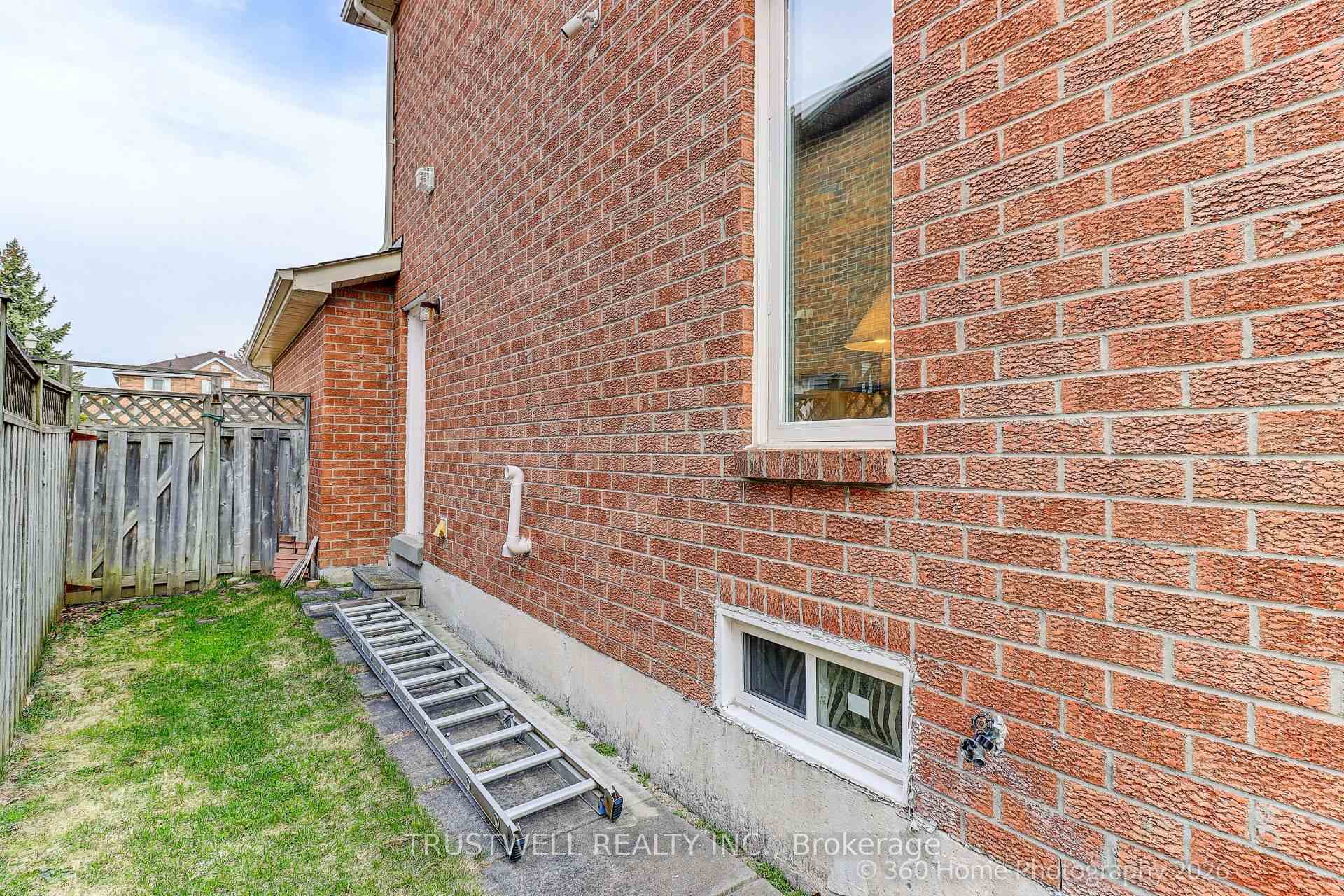 Photo 15 of 224 Hollingham Road, Markham, Unionville — HOMEH